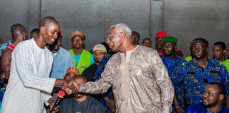 RUPTURE COLLECTIVE : LE PREMIER MINISTRE AUX CÔTÉS DES JEUNES DE L’AXE