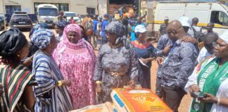 RAMADAN ET CARÊME : PLUS DE 8 000 FEMMES SOUTENUES PAR LE PRÉSIDENT MAMADI DOUMBOUYA