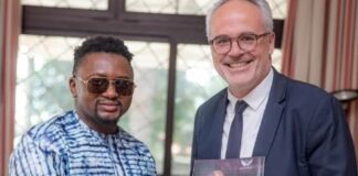 AZAYA SE TIRE UNE BALLE AU PIED, UN PRÉJUDICE POUR SA CARRIÈRE?