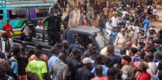 MALI : LES PARTIS POLITIQUES SONT OFFICIELLEMENT DISSOUS