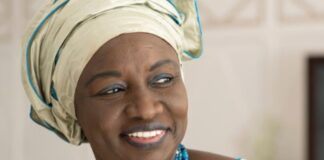 À LA PRÉSIDENCE, MAIS SANS PORTEFEUILLE