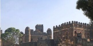 ÉTHIOPIE/À LA DÉCOUVERTE DE LA FORTERESSE DE FASIL GHEBI