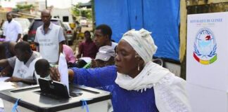 GUINÉE/PRÉSIDENTIELLE : SEPT MÉDECINS POUR ÉVALUER LES CANDIDATS