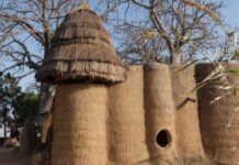 À LA DÉCOUVERTE DE KOUTAMMAKOU, LE PAYS DES BATAMMARIBA