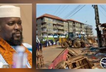 À LA GRANDE UNE/RÉACTION DE DOUMBOUYA AUX OPÉRATIONS DE DÉGUERPISSEMENT