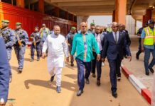 INVESTITURE DU 17 JANVIER : LE PREMIER MINISTRE INSPECTE, KPC MARQUE SA PRÉSENCE