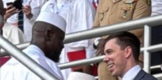 INVESTITURE : LE REPRÉSENTANT DE DONALD TRUMP AVEC DOUMBOUYA