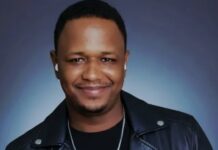 LE GUINÉEN RIGEL GANDHI DÉCROCHE LE PRIX RFI TALENTS DU RIRE