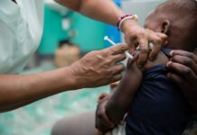 GUINÉE : UN NOUVEAU CAS DE MÉNINGITE RELANCE L’ALERTE SANITAIRE