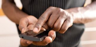 SILENCE NUMÉRIQUE EN GUINÉE : CE QU’IL FAUT SAVOIR