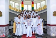 MAMADI DOUMBOUYA VERROUILLE SON CERCLE DE CONFIANCE