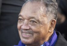 ÉPHÉMÉRIDE/17 FÉVRIER : MORT DU MILITANT ANTI SÉGRÉGATION JACKSON AUX ÉTATS-UNIS