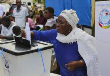 ÉLECTIONS EN VUE : DOUMBOUYA ACCÉLÈRE LE RETOUR AUX URNES