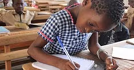 SUPPRESSION DE L’EXAMEN D’ENTRÉE : TOUS LES ÉLÈVES AU COLLÈGE