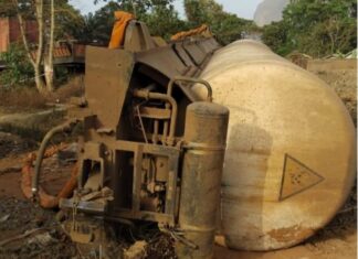 DÉRAILLEMENT D’UN TRAIN RUSAL À DUBRÉKA : FUITE DE SOUDE CAUSTIQUE