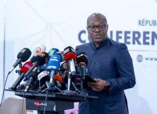 CRISE DE LIQUIDITÉ : LES ASSURANCES DU PORTE-PAROLE PEINENT À CONVAINCRE