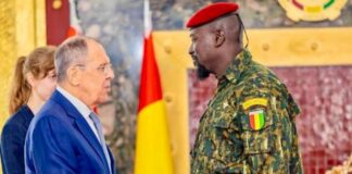 “FLOTTE FANTÔME RUSSE” : CONAKRY FRAPPE FORT