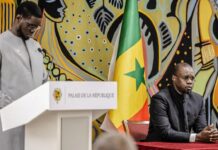 SÉNÉGAL : LA RÉFORME CONSTITUTIONNELLE, UN TAPIS ROUGE POUR SONKO…