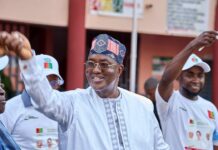 LÉGISLATIVES 2026 : LE PR HASSANE BAH OFFICIALISE SA CANDIDATURE