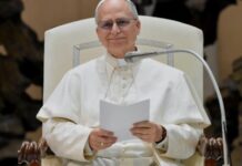 VATICAN CONTRE-ATTAQUE : NON AUX BÉNÉDICTIONS DES COUPLES HOMOSEXUELS