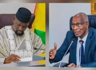 TRADITION OU DROIT : QUAND LA NON-DÉMISSION D’OURY BAH FORCE DOUMBOUYA À REMANIER