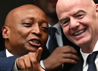 FIFA : DES LETTRES “CLÉ EN MAIN” POUR PLÉBISCITER INFANTINO