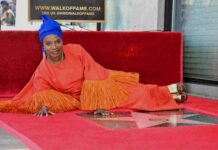 HOLLYWOOD COURONNE ANGÉLIQUE KIDJO, AMBASSADRICE DE LA MUSIQUE AFRICAINE