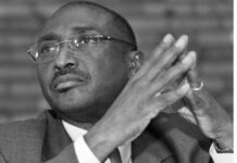 SIDYA TOURÉ DESORMAIS DE L’AUTRE CÔTÉ, TIBOU A ÉGALEMENT ÉCRIT