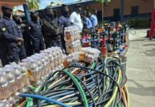 CONAKRY : 1 309 CARTONS DE CHICHA SAISIS, QUATRE ARRESTATIONS